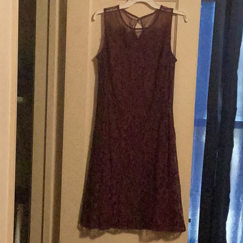 Beautiful burgundy lace sleeveless dress